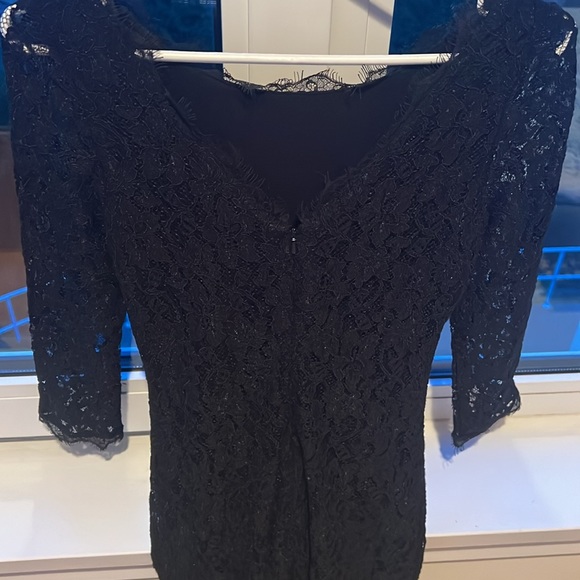 Babaton black lace dress - Picture 4 of 5